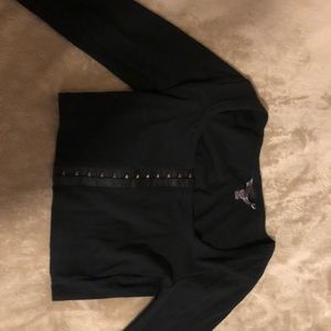 Long sleeve crop top